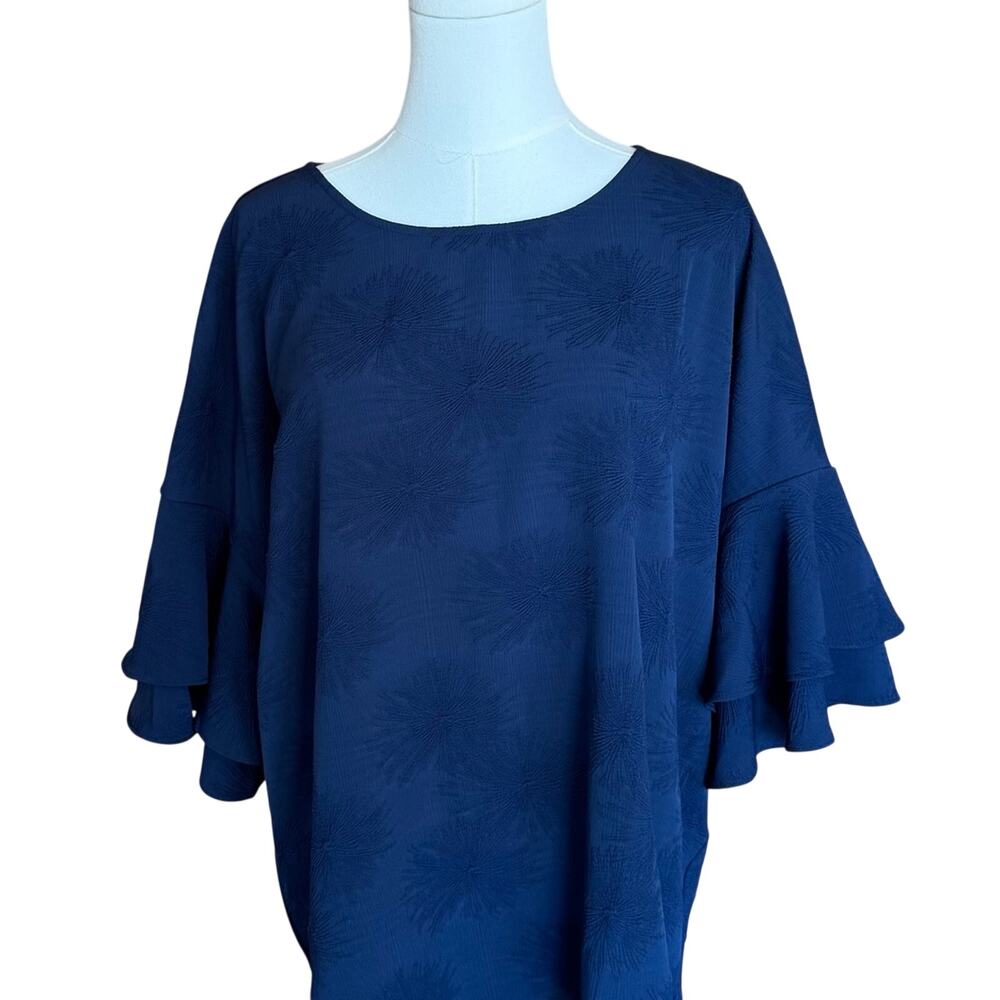 Liz Claiborne Women’s XL Navy Short Sleeve Ruffle Tiered Blouse NWT